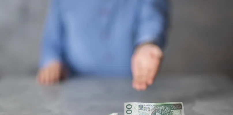 Chwilówka czy się opłaca? Poznaj ryzyko i korzyści przed decyzją